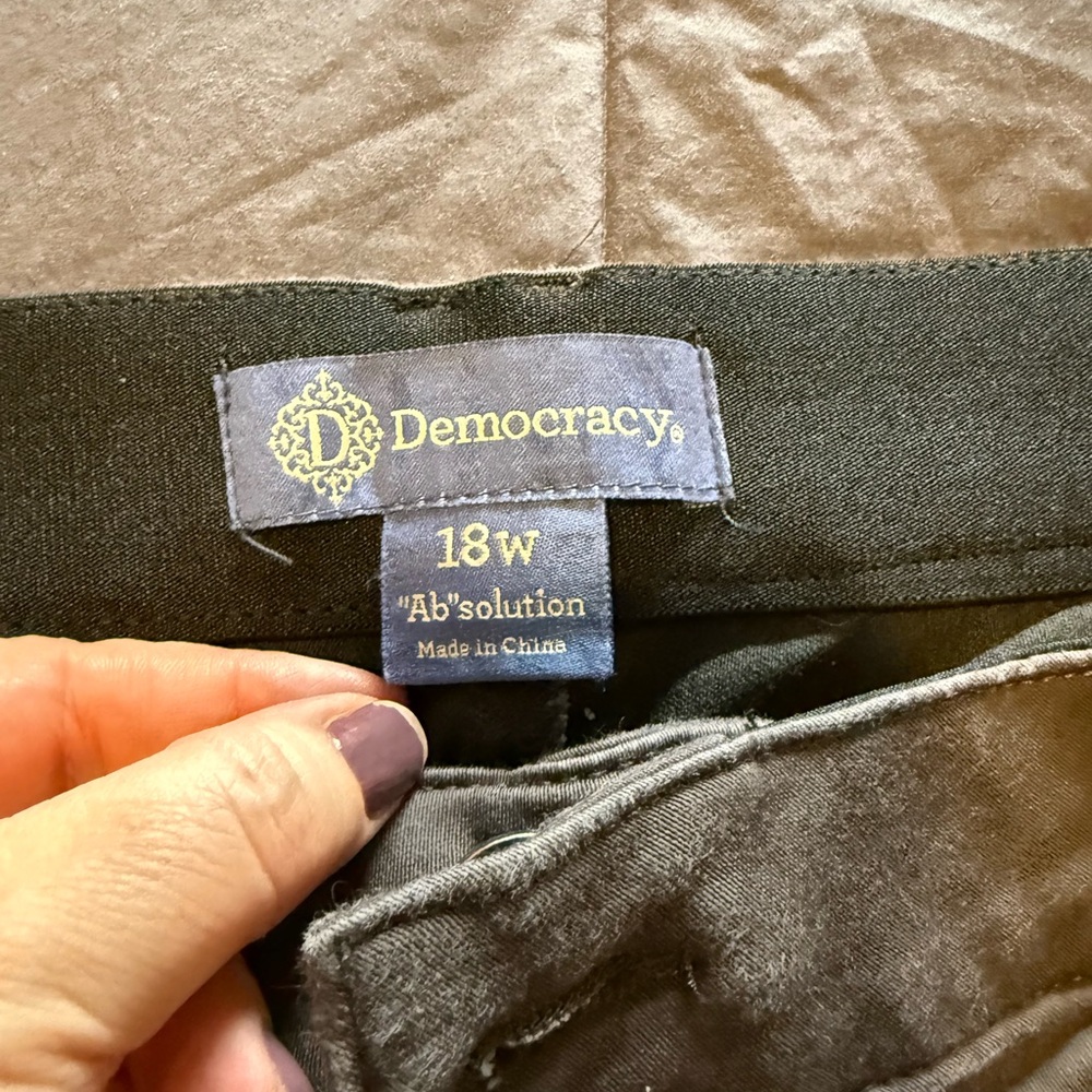 Democracy 18W Gray Colored Jeans